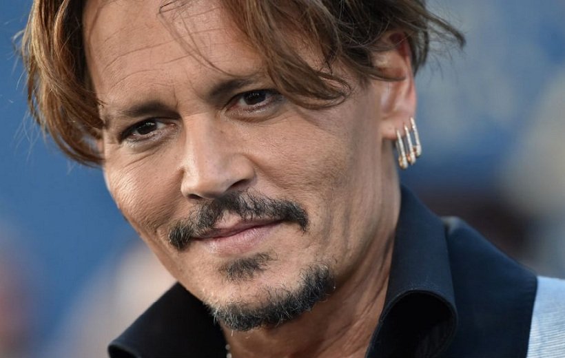 Johnny-Depp-920x584.jpg