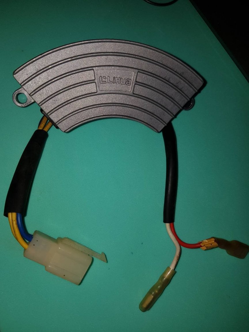AVR 2.jpg