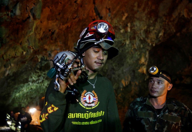 2018-07-01T092608Z_1_LYNXMPEE60164_RTROPTP_3_THAILAND-ACCIDENT-CAVE.JPG