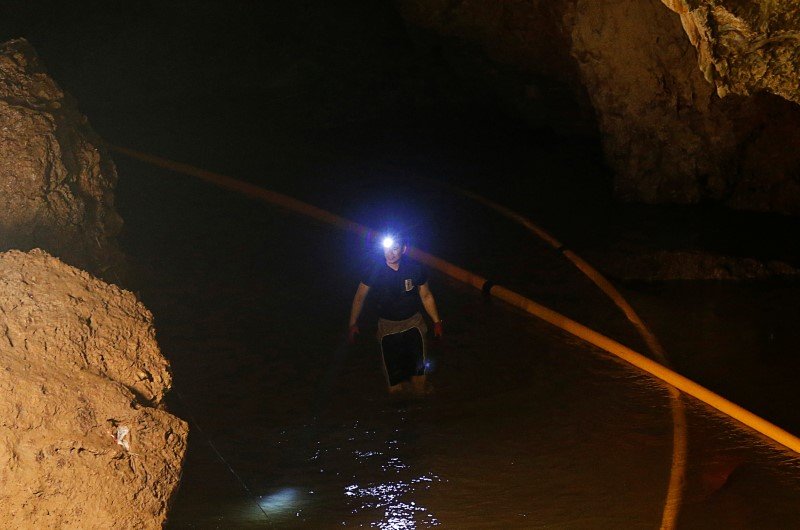 2018-07-05T103756Z_7_LYNXMPEE640MW_RTROPTP_3_THAILAND-ACCIDENT-CAVE.JPG