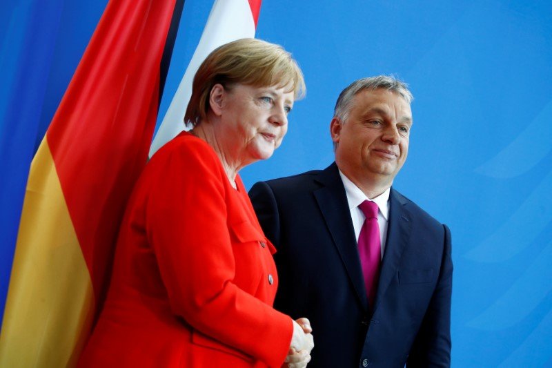 2018-07-05T214002Z_1_LYNXMPEE64274_RTROPTP_3_EUROPE-MIGRANTS-GERMANY-HUNGARY.JPG