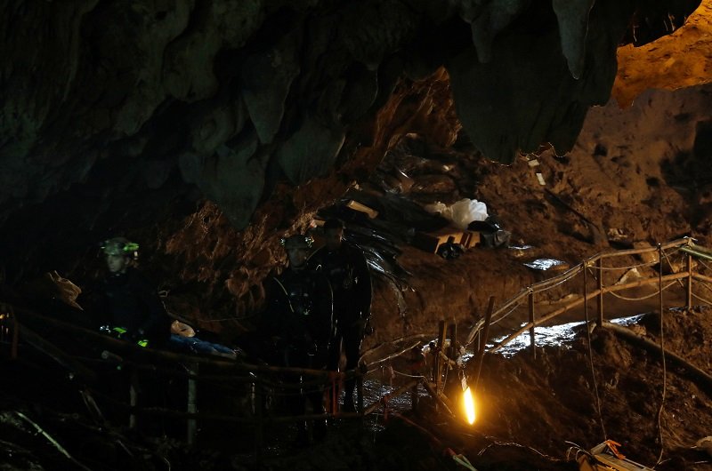 2018-07-07T150653Z_1_LYNXMPEE660QY_RTROPTP_4_THAILAND-ACCIDENT-CAVE.JPG
