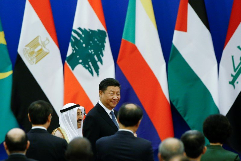 2018-07-10T055140Z_1_LYNXMPEE690C0_RTROPTP_3_CHINA-ARABSTATES.JPG