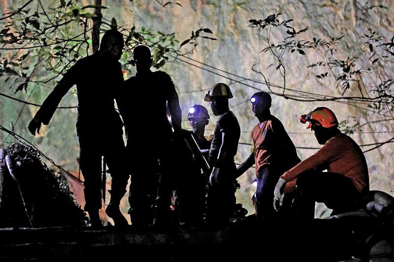 2018-07-11T135100Z_1_LYNXMPEE6A1AJ_RTROPTP_4_THAILAND-ACCIDENT-CAVE.JPG