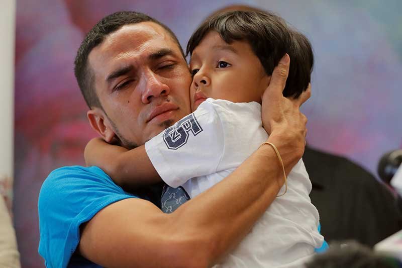 2018-07-12T024932Z_1_LYNXMPEE6B03F_RTROPTP_4_USA-IMMIGRATION.JPG