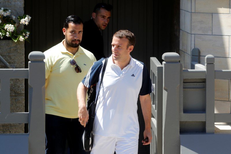 2018-07-19T124447Z_1_LYNXMPEE6I14T_RTROPTP_3_FRANCE-MACRON-AIDE.JPG