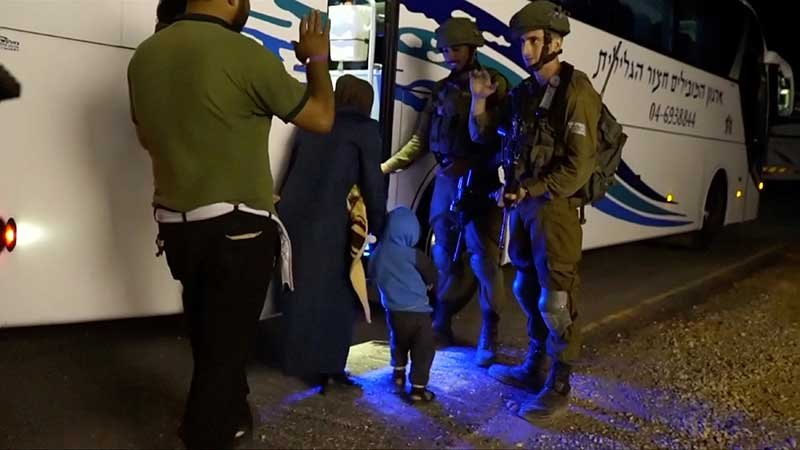 2018-07-23T025810Z_1_LYNXMPEE6M048_RTROPTP_4_MIDEAST-CRISIS-SYRIA-ISRAEL-WHITE-HELMETS.JPG