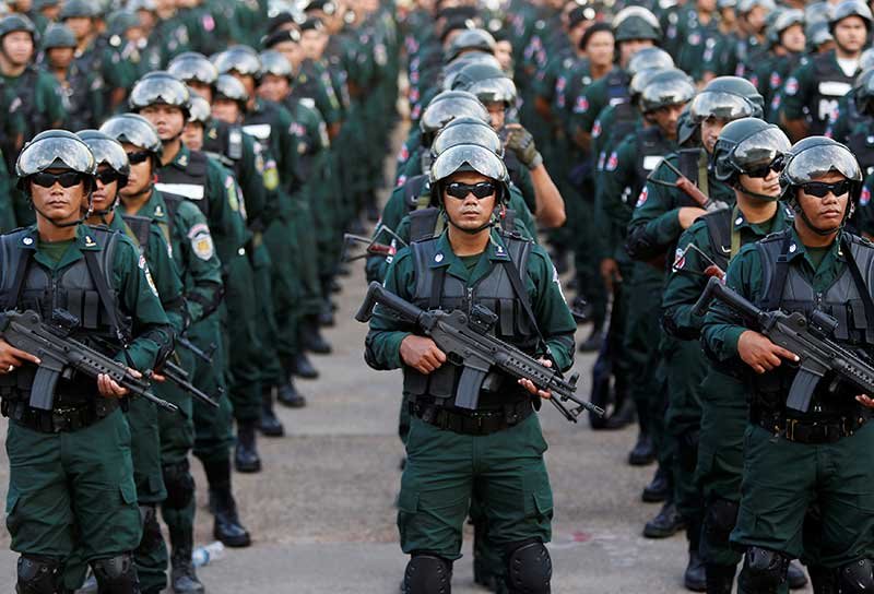 2018-07-25T035233Z_1_LYNXMPEE6O07V_RTROPTP_4_CAMBODIA-ELECTION.JPG