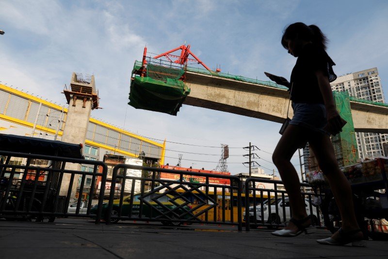 2018-07-27T050113Z_1_LYNXMPEE6Q0A1_RTROPTP_3_THAILAND-ECONOMY.JPG