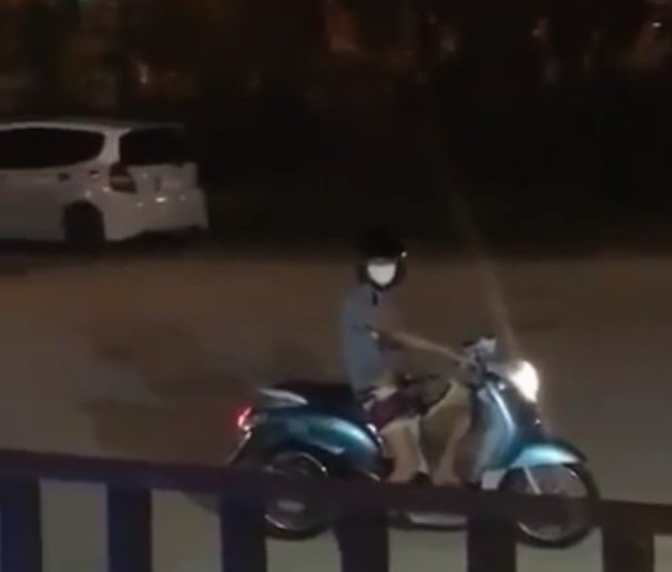 9pm.jpg