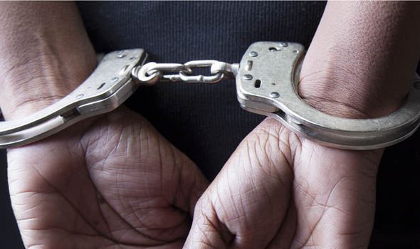 arrested-765389.jpg