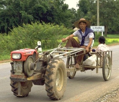 isaan-farmer.jpg.47add251eddeae3f0dc6d0241ed19a07.jpg