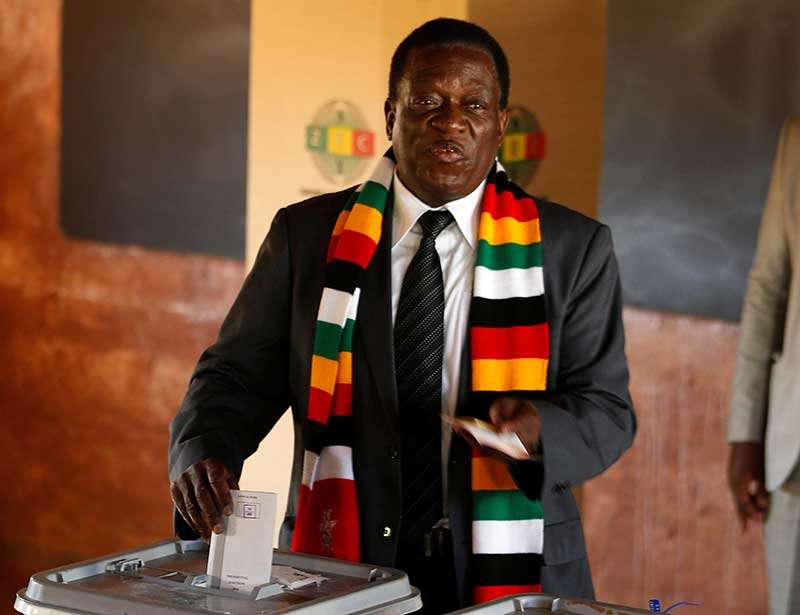 2018-08-02T215942Z_1_LYNXMPEE711XH_RTROPTP_4_ZIMBABWE-ELECTION-MNANGAGWA.JPG