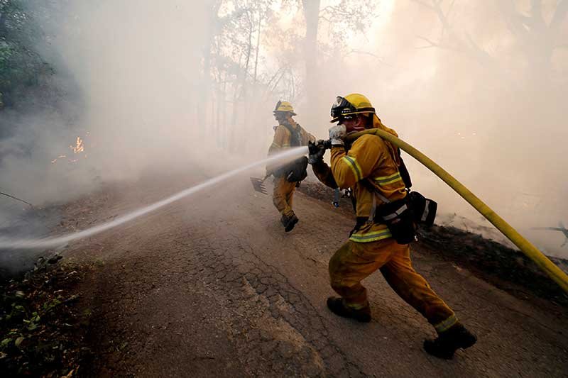 2018-08-03T022758Z_1_LYNXMPEE7203T_RTROPTP_4_USA-WILDFIRES-AUSTRALIA.JPG