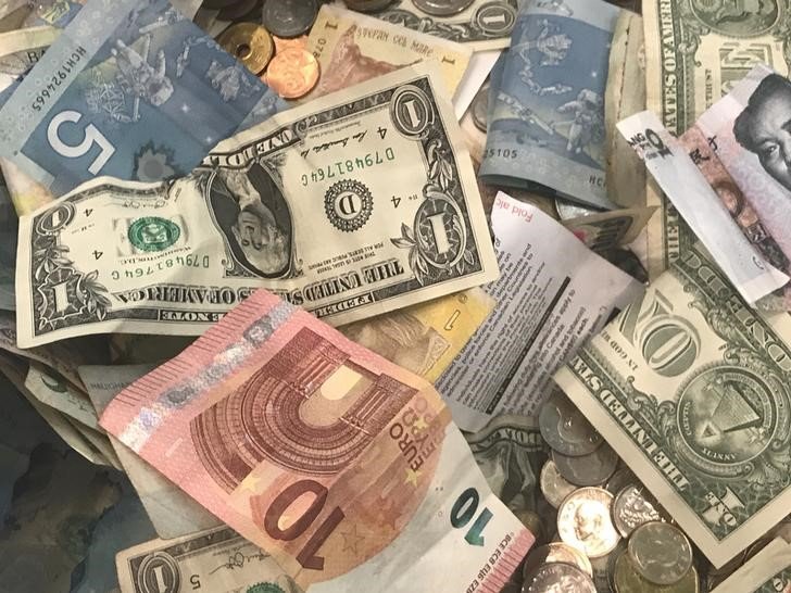 2018-08-06T075915Z_1_LYNXMPEE750L2_RTROPTP_3_GLOBAL-FOREX.JPG