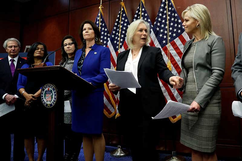 2018-08-22T225257Z_1_LYNXNPEE7L1MP_RTROPTP_4_USA-ELECTION-DEMOCRATS.JPG