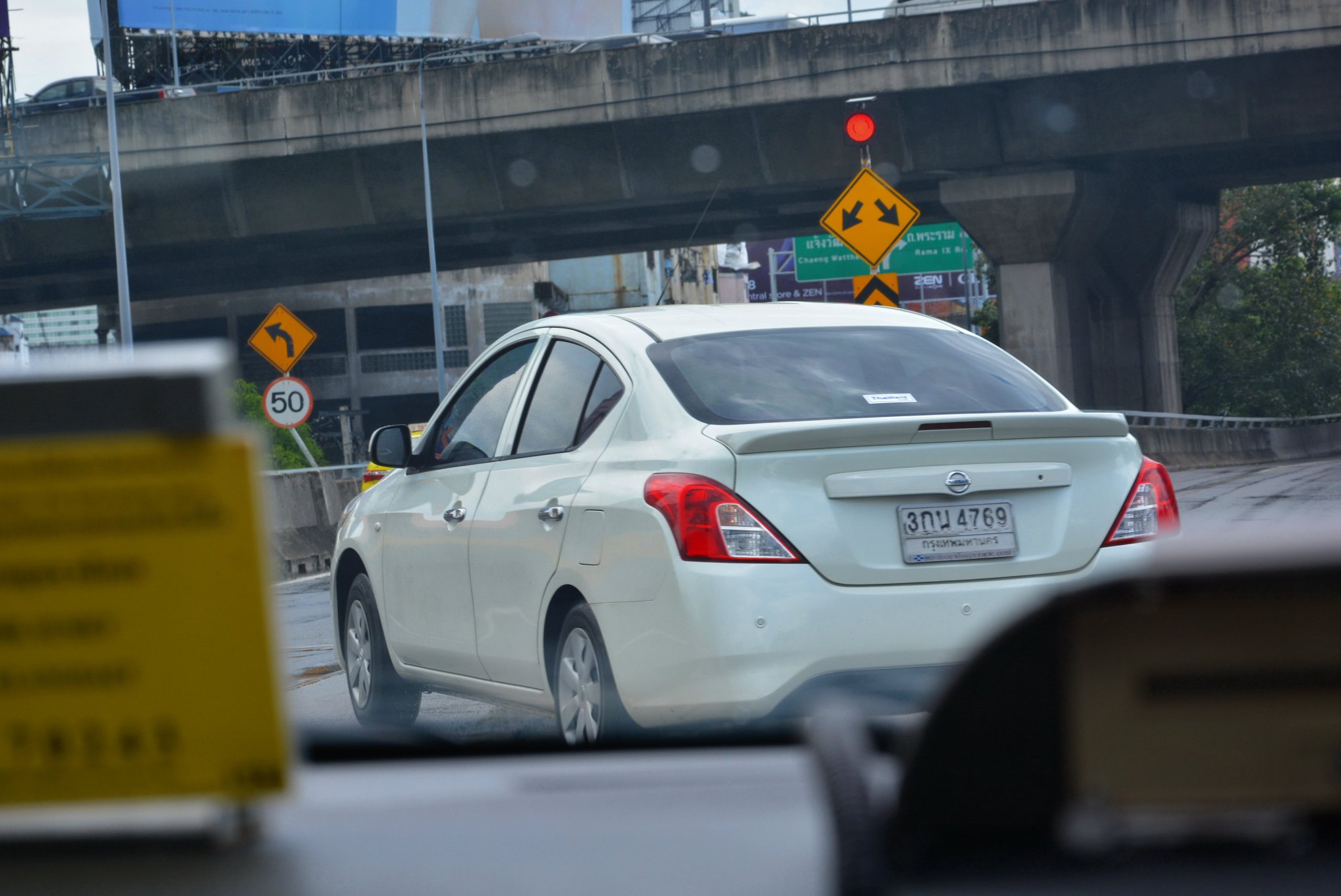 idiot driver.JPG