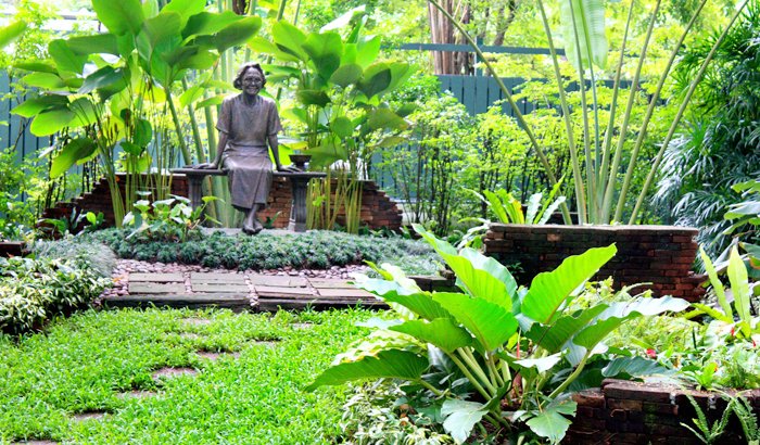 Princess-Mother-Memorial-Park-Hdamm-wikkimediacommons.jpg