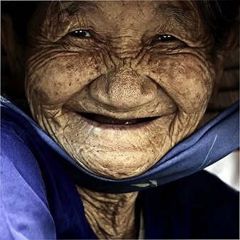 1441016269_asianwoman.jpg.371fb595caa28c99f1f8021db11d61fc.jpg