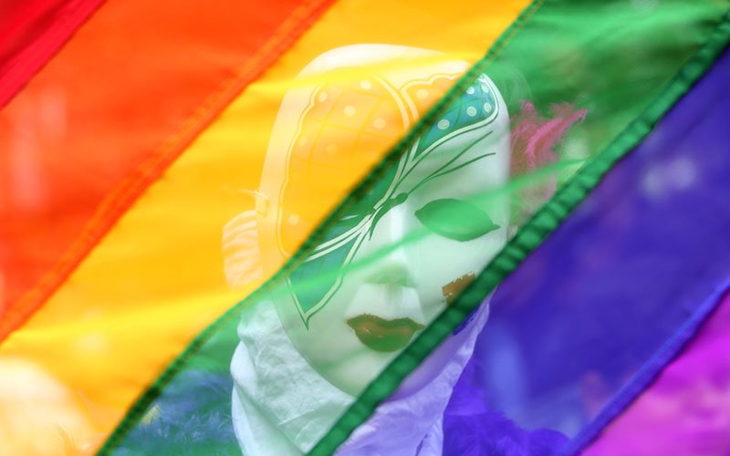 2018-09-06T055755Z_1_LYNXNPEE850EU_RTROPTP_4_INDIA-LGBT.JPG