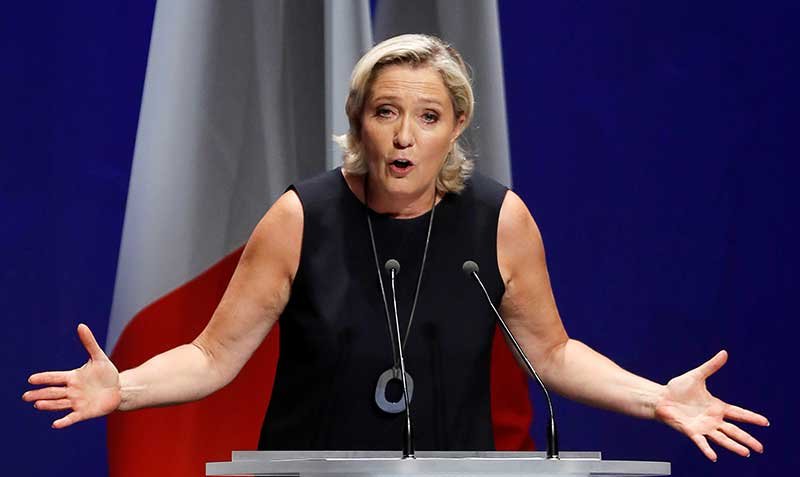 2018-09-16T172254Z_1_LYNXNPEE8F0PM_RTROPTP_4_FRANCE-POLITICS-LEPEN.JPG