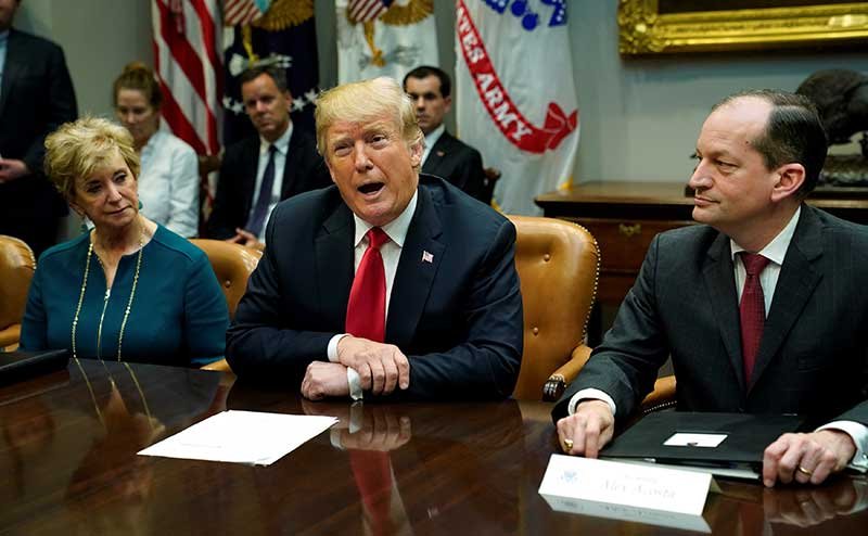 2018-09-17T192912Z_1_LYNXNPEE8G1GI_RTROPTP_4_USA-TRUMP.JPG