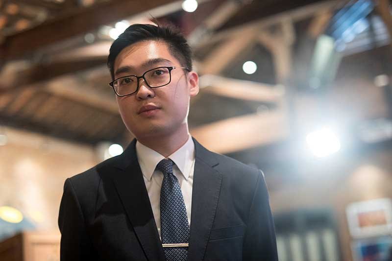 2018-09-24T043256Z_2_LYNXNPEE8N070_RTROPTP_4_HONGKONG-POLITICS-CHINA.JPG