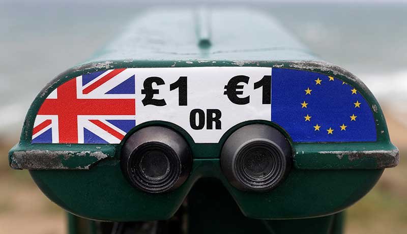 2018-09-27T232020Z_1_LYNXNPEE8Q1Y1_RTROPTP_4_BRITAIN-EU.JPG