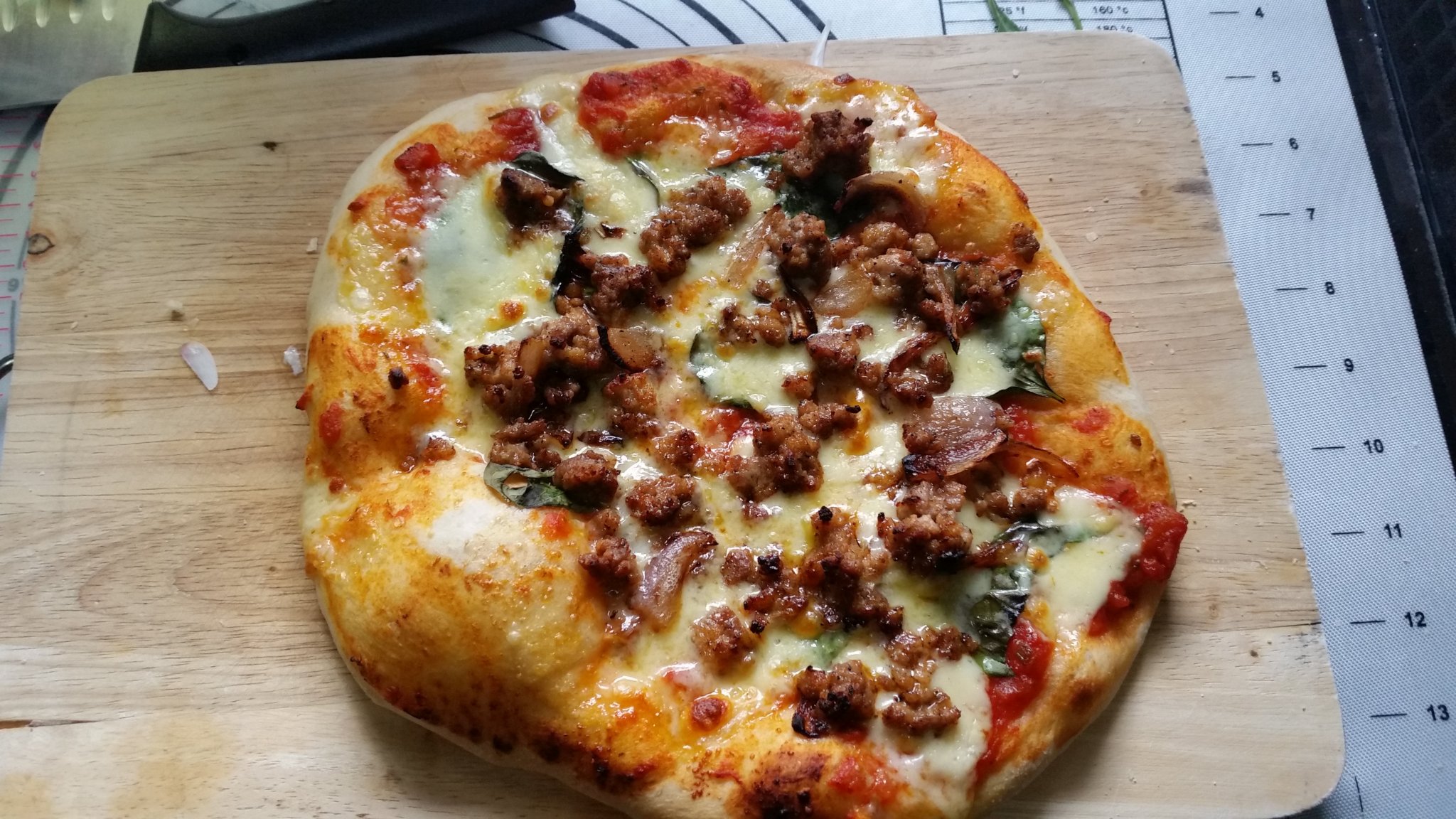 Pizza1.jpg