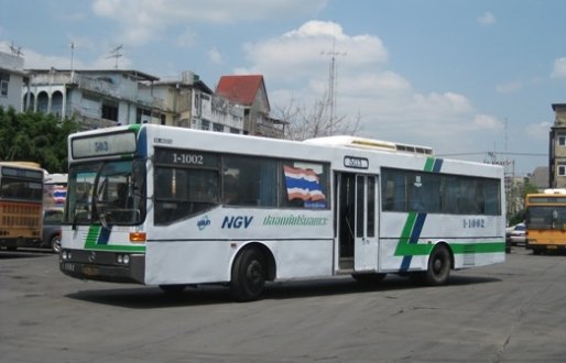 l_tailandia_bangkokcngbus_compradebuses0401web.jpg