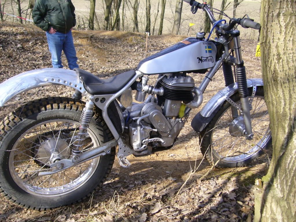 2016572468_classictrials.jpg.0bbda9ea63ac8b777d3ca17786833b77.jpg