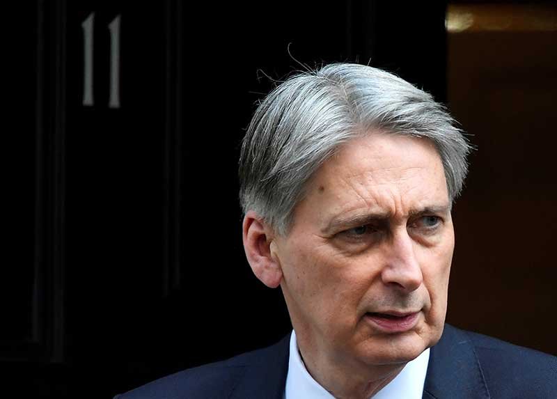 2018-10-01T044854Z_1_LYNXNPEE9019A_RTROPTP_4_BRITAIN-EU-HAMMOND.JPG