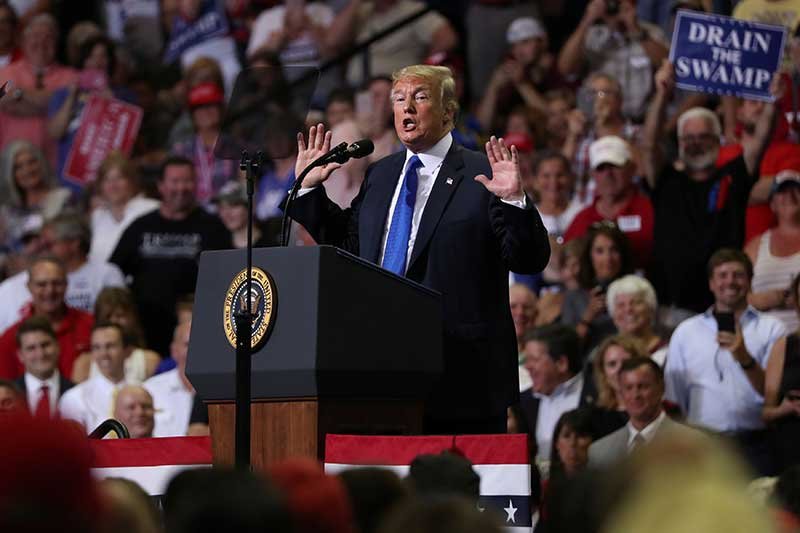 2018-10-03T175821Z_1_LYNXNPEE921O2_RTROPTP_4_USA-TRUMP.JPG