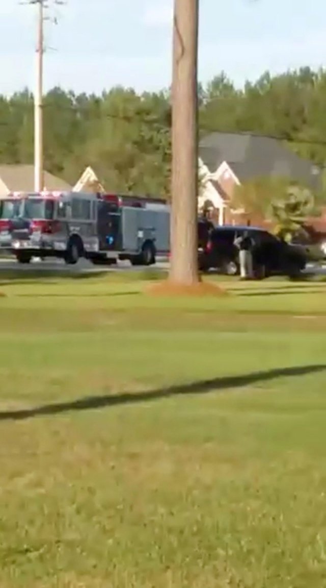 2018-10-03T235558Z_1_LYNXNPEE92221_RTROPTP_4_SOUTH-CAROLINA-SHOOTING.JPG