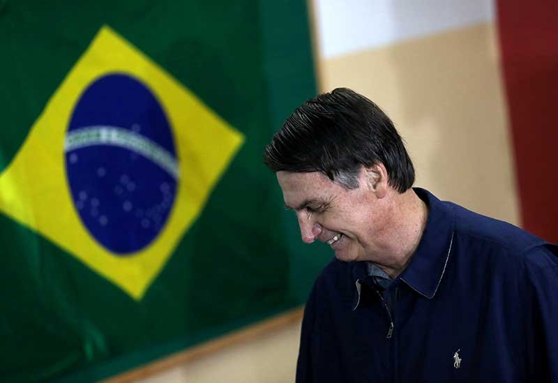 2018-10-08T033839Z_1_LYNXNPEE9705L_RTROPTP_4_BRAZIL-ELECTION.JPG