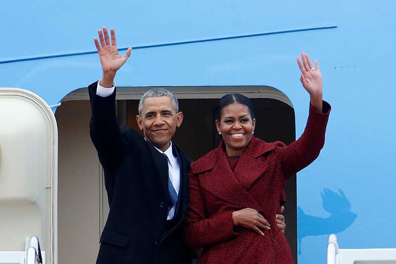 2018-10-09T224528Z_1_LYNXNPEE981UO_RTROPTP_4_USA-TRUMP-INAUGURATION-OBAMA.JPG