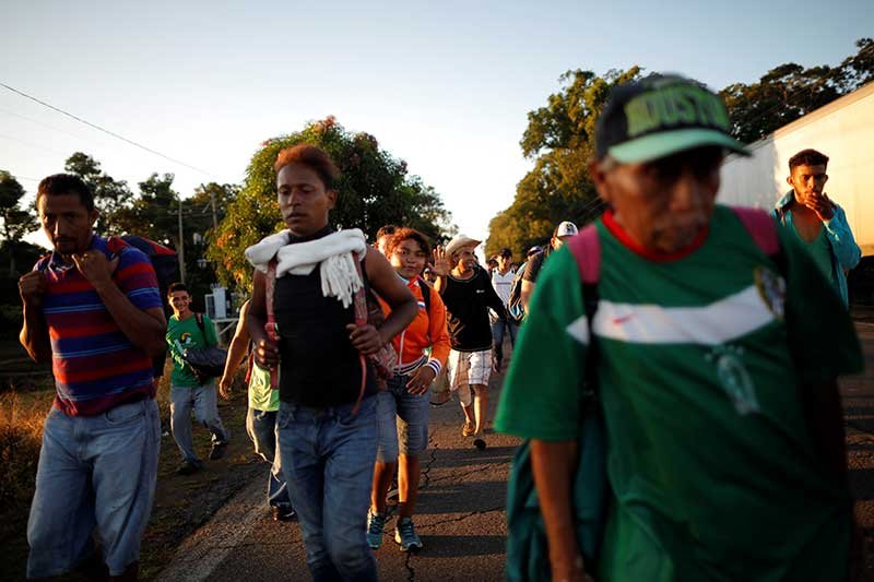 2018-10-22T154513Z_1_LYNXNPEE9L1CS_RTROPTP_4_USA-IMMIGRATION-CARAVAN.JPG