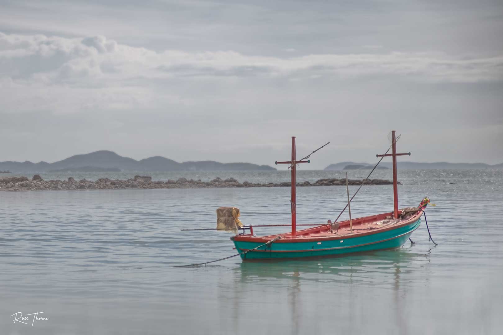 2018-10-24-nakluea-small-fishing-boat-IMG_8379.jpg.dfc7fd834a8a861297e862175e1dc860.jpg
