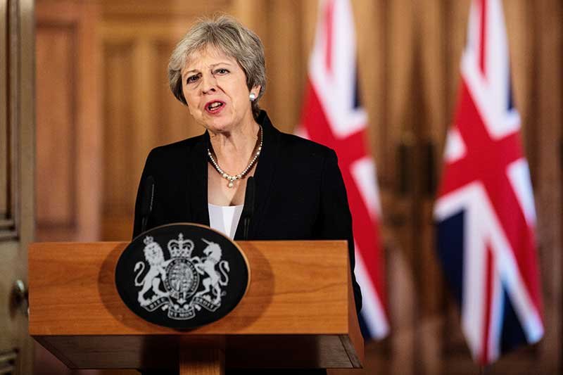 2018-10-24T001834Z_1_LYNXNPEE9N00M_RTROPTP_4_BRITAIN-EU.JPG