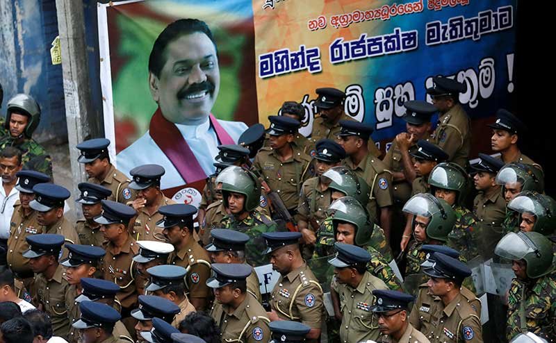 2018-10-28T204521Z_2_LYNXNPEE9R0SP_RTROPTP_4_SRI-LANKA-POLITICS-SHOOTING.JPG