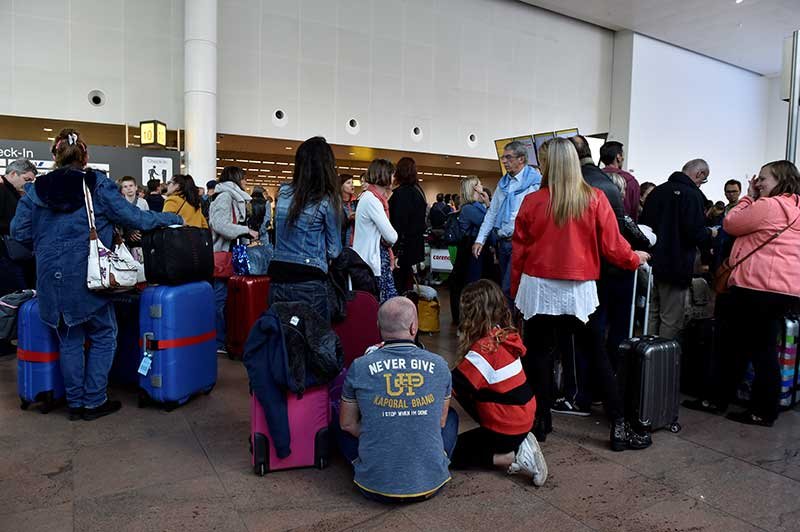 2018-10-29T001850Z_1_LYNXNPEE9S00K_RTROPTP_4_BELGIUM-AIRPORT-DISPUTE.JPG
