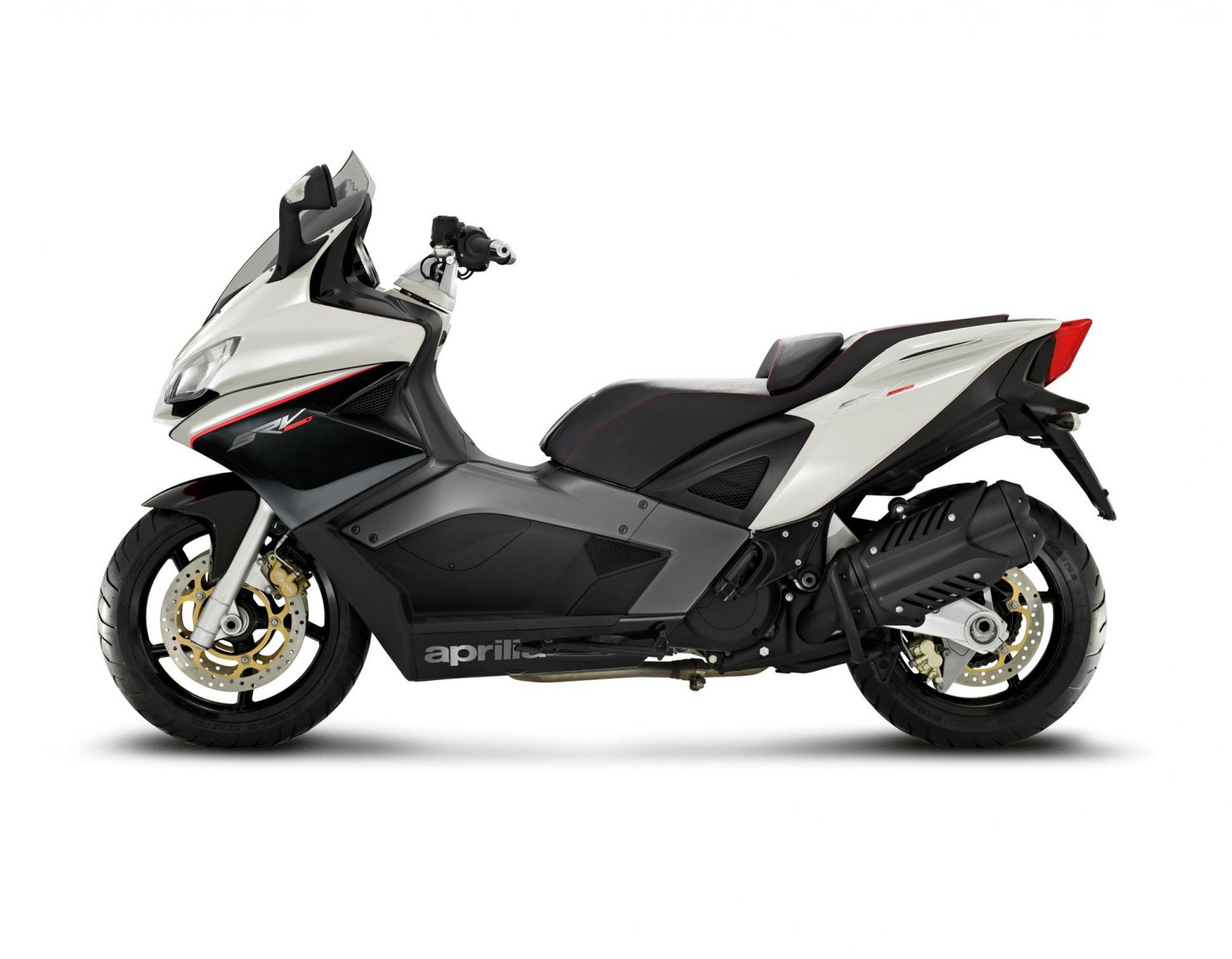 2012-Aprilia-SRV850a.jpg