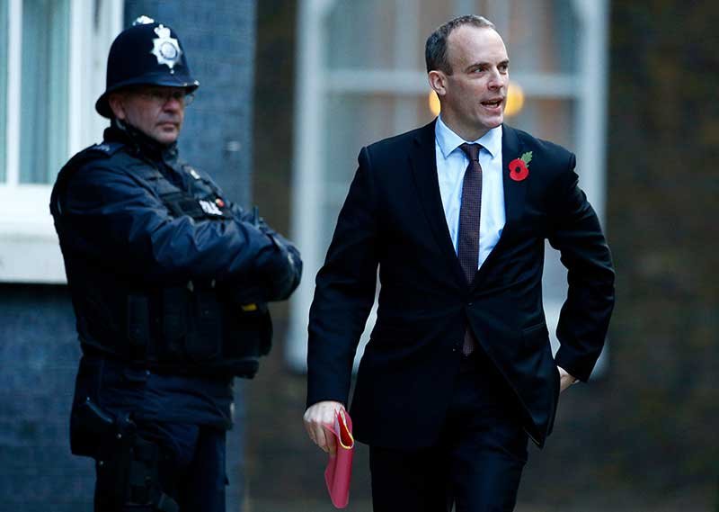 2018-10-31T202946Z_2_LYNXNPEE9U18M_RTROPTP_4_BRITAIN-BUDGET.JPG