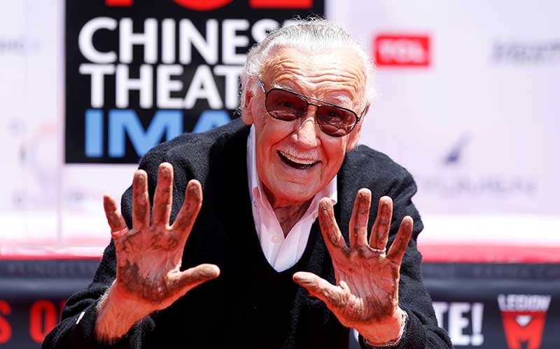 2018-11-12T193556Z_2_LYNXNPEEAB1BW_RTROPTP_4_PEOPLE-STAN-LEE.JPG