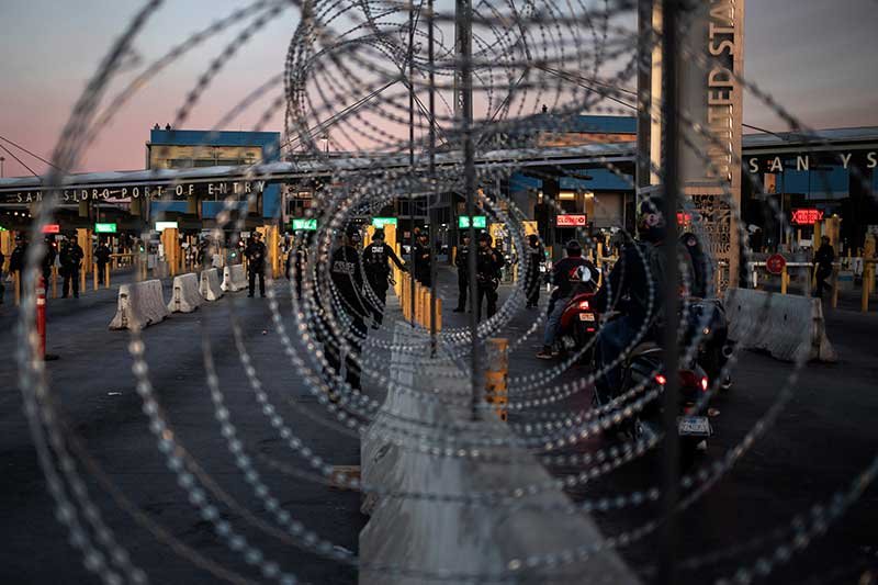 2018-11-19T202749Z_1_LYNXNPEEAI1D7_RTROPTP_4_USA-IMMIGRATION-CARAVAN.JPG