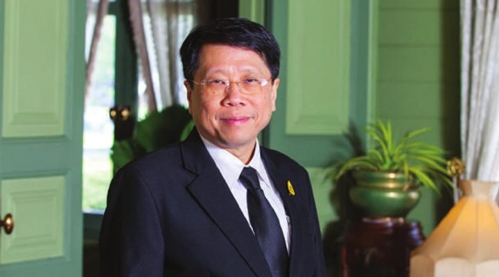 Dr-Teerakiat-Jareonsettasin-The-Minister-of-Education-in-Thailand-01-720x400.jpg