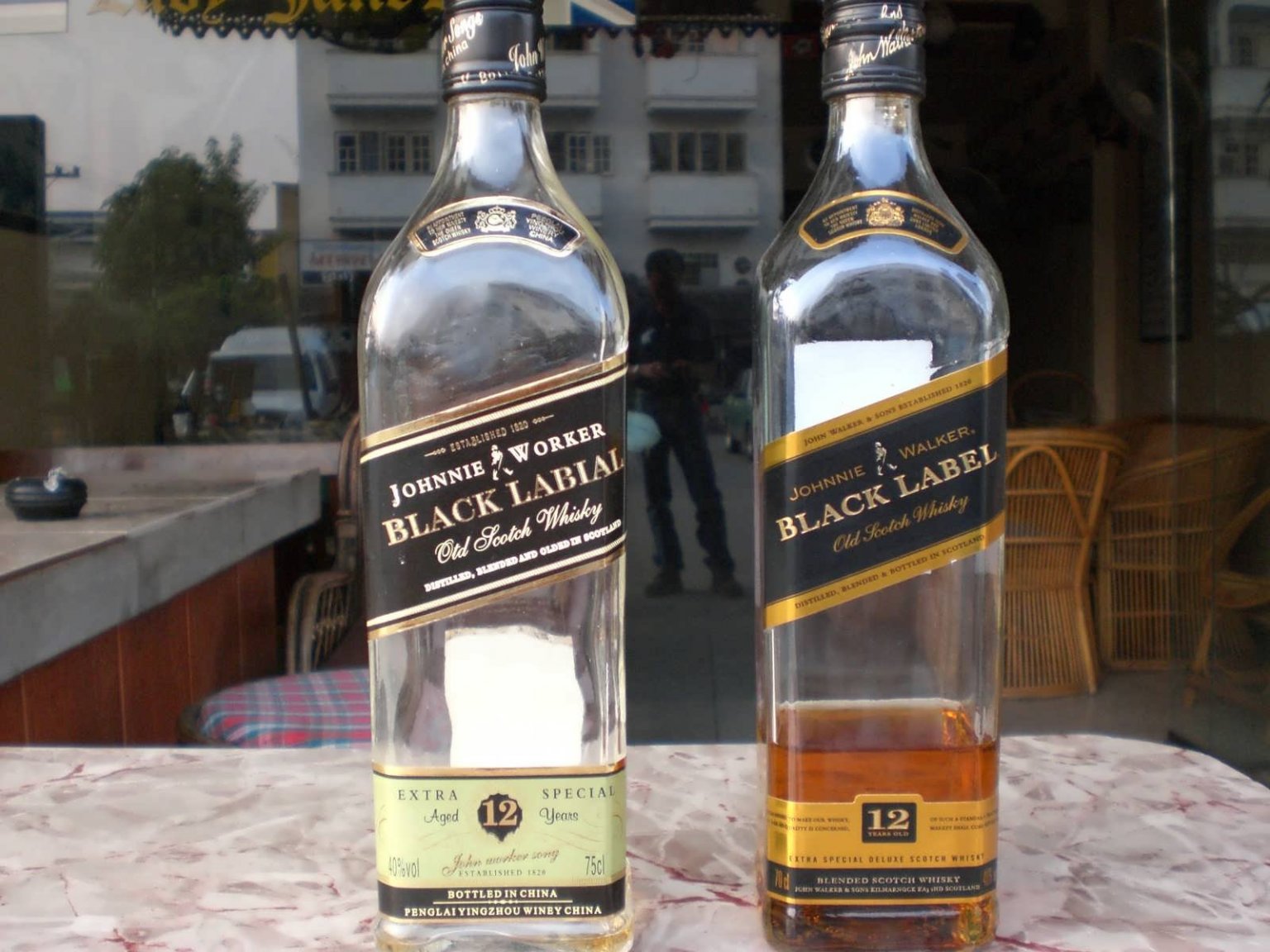 Johnnie-01.thumb.JPG.fd0c68804e2481a37b2b2f114606b2cd.JPG