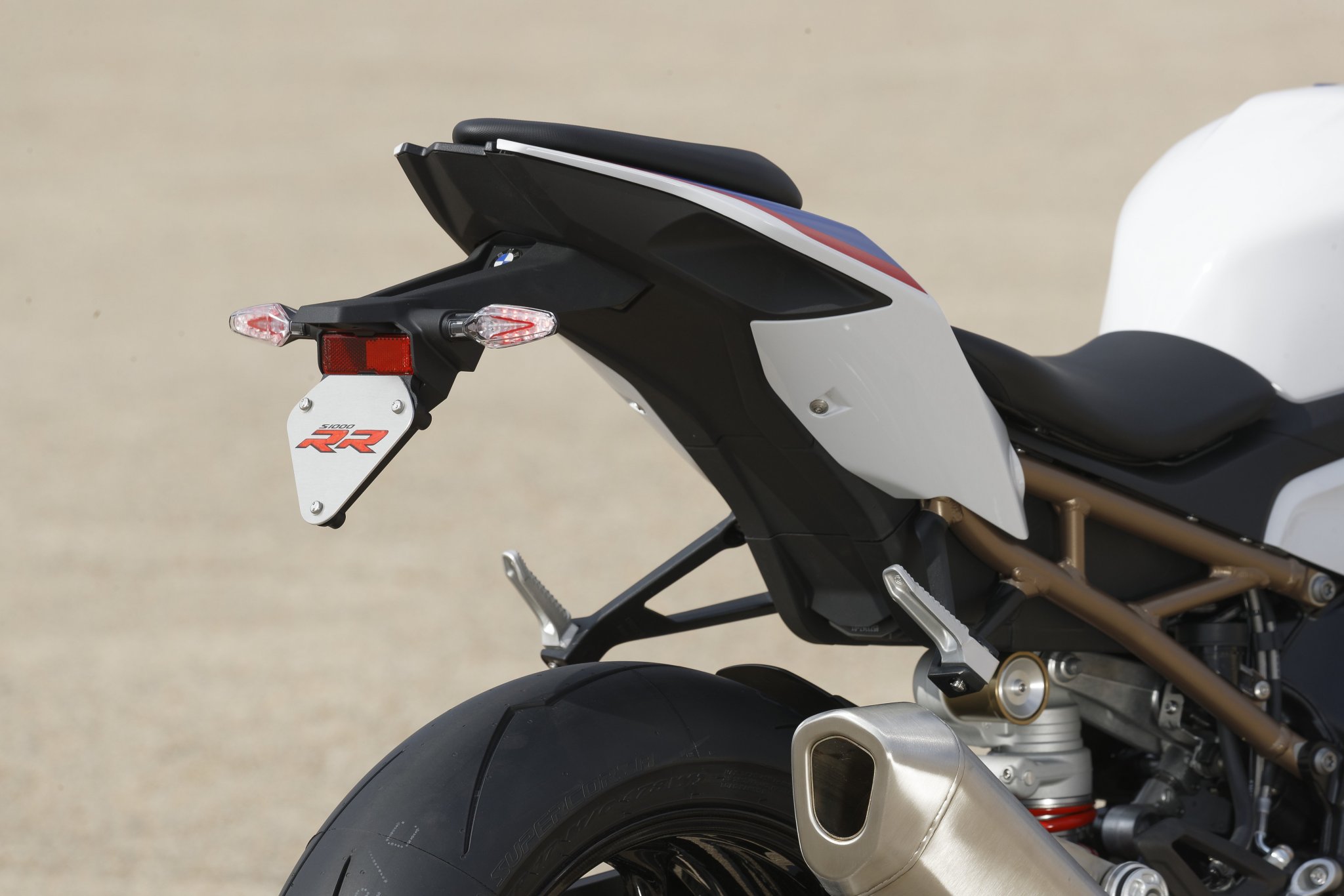 P90327388_highRes_bmw-s-1000-rr-frame-.thumb.jpg.396b196deb926c7c2a817c605105e27b.jpg