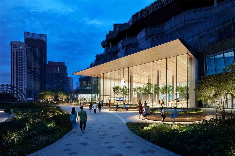 apple-bangkok_store-opening-exterior_11072018_big.jpg.large.jpg