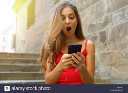 1847321657_texting2.jpg.4c85ad1c7dd3c641ce2ac6cdaafabc46.jpg